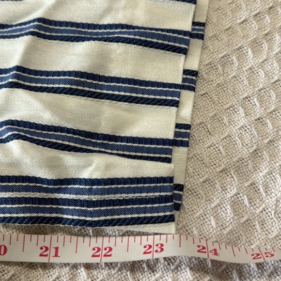 Halogen NWT Blue Izzy Striped Tie Waist Cropped Pants - Picture 9 of 9